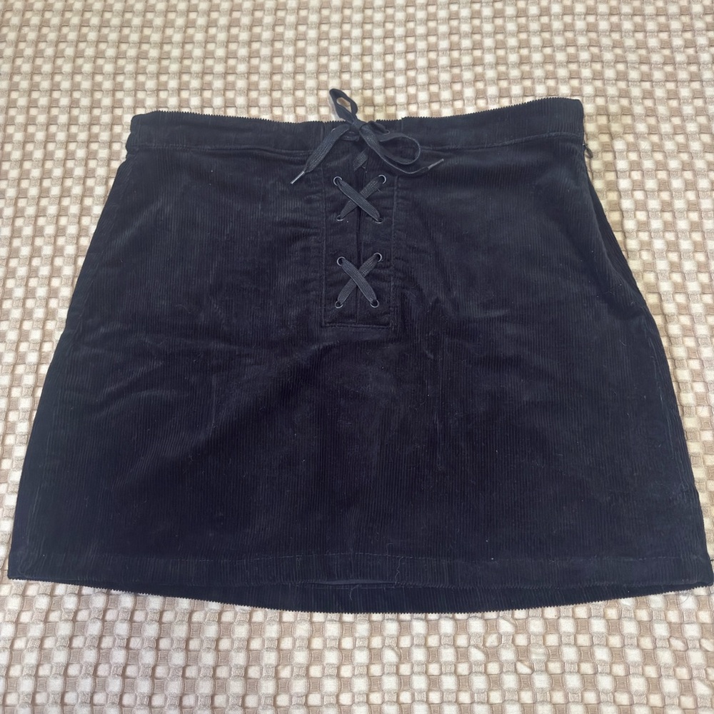 Corduroy black skirt